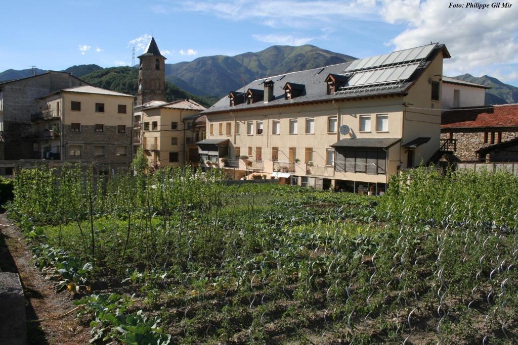 Fonda Mas Hotel Vilaller Екстериор снимка