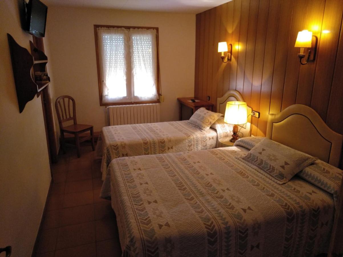 Fonda Mas Hotel Vilaller Екстериор снимка