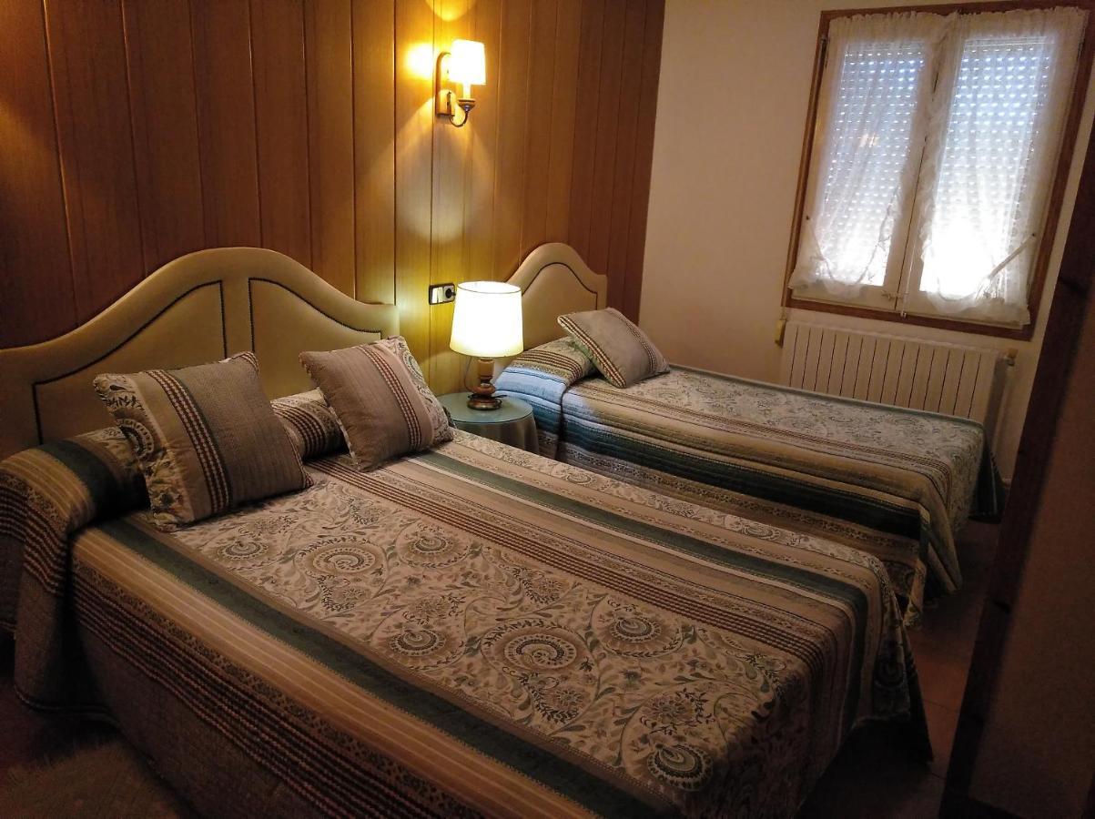 Fonda Mas Hotel Vilaller Екстериор снимка